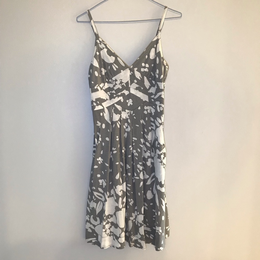 American Eagle Grey & White Dress Sz XS